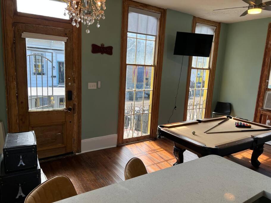 Apartment Chilled Pad 2 Blocks From The French Quarters *